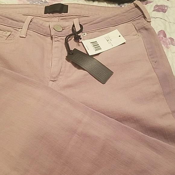 Vince. Dylan Skinny jeans. - Picture 3 of 3